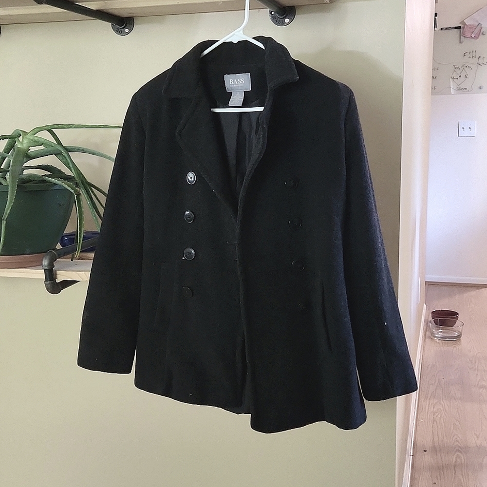 GH Bass & Co. S black pea coat
